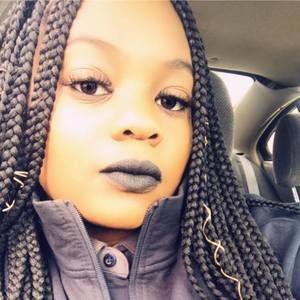 Meet your Posher, Renee